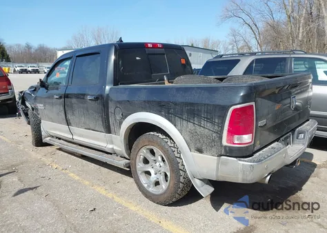 2017 Ram 1500 Laramie 4X4 5'7 Box из США, поврежденный, VIN 1C6RR7NT8HS502562